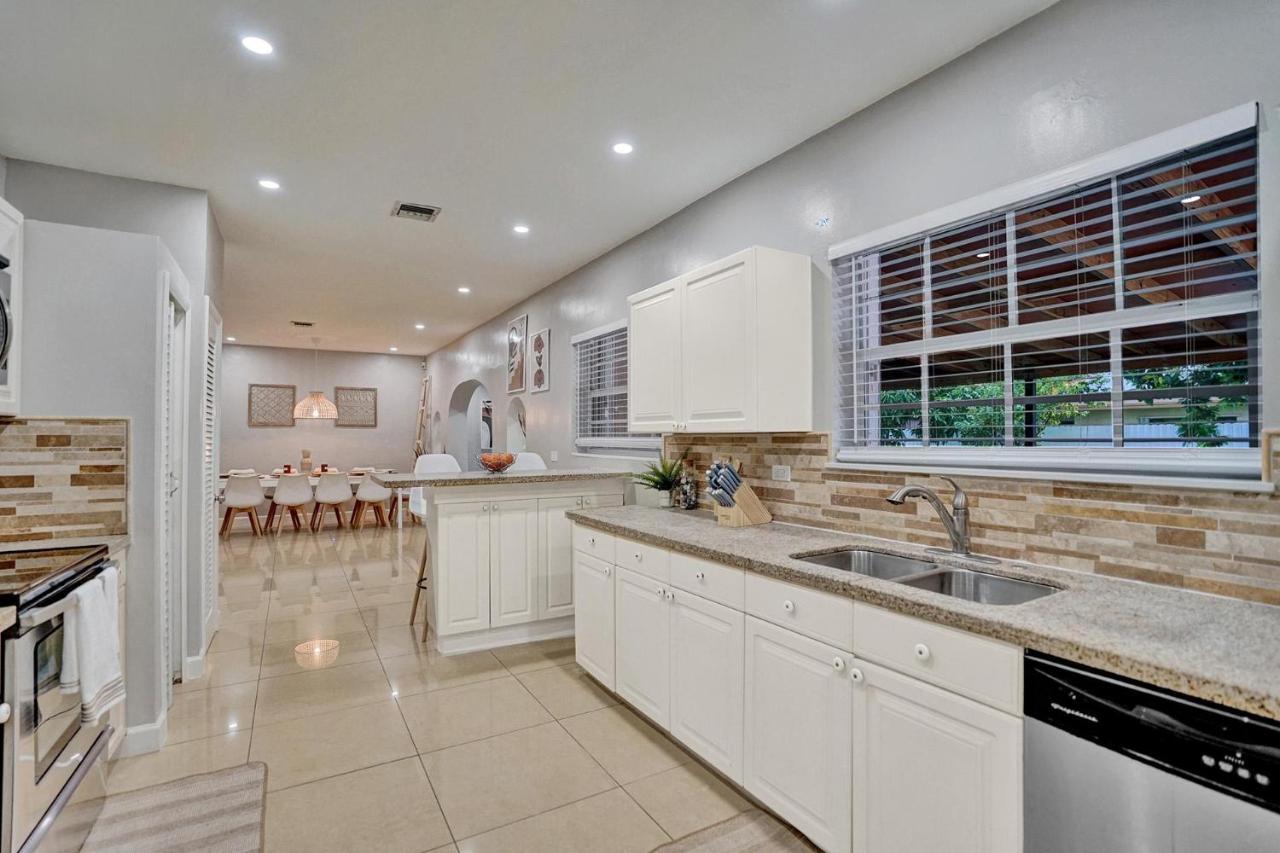 Luxury Rattan Getaway Villa Miami Kültér fotó