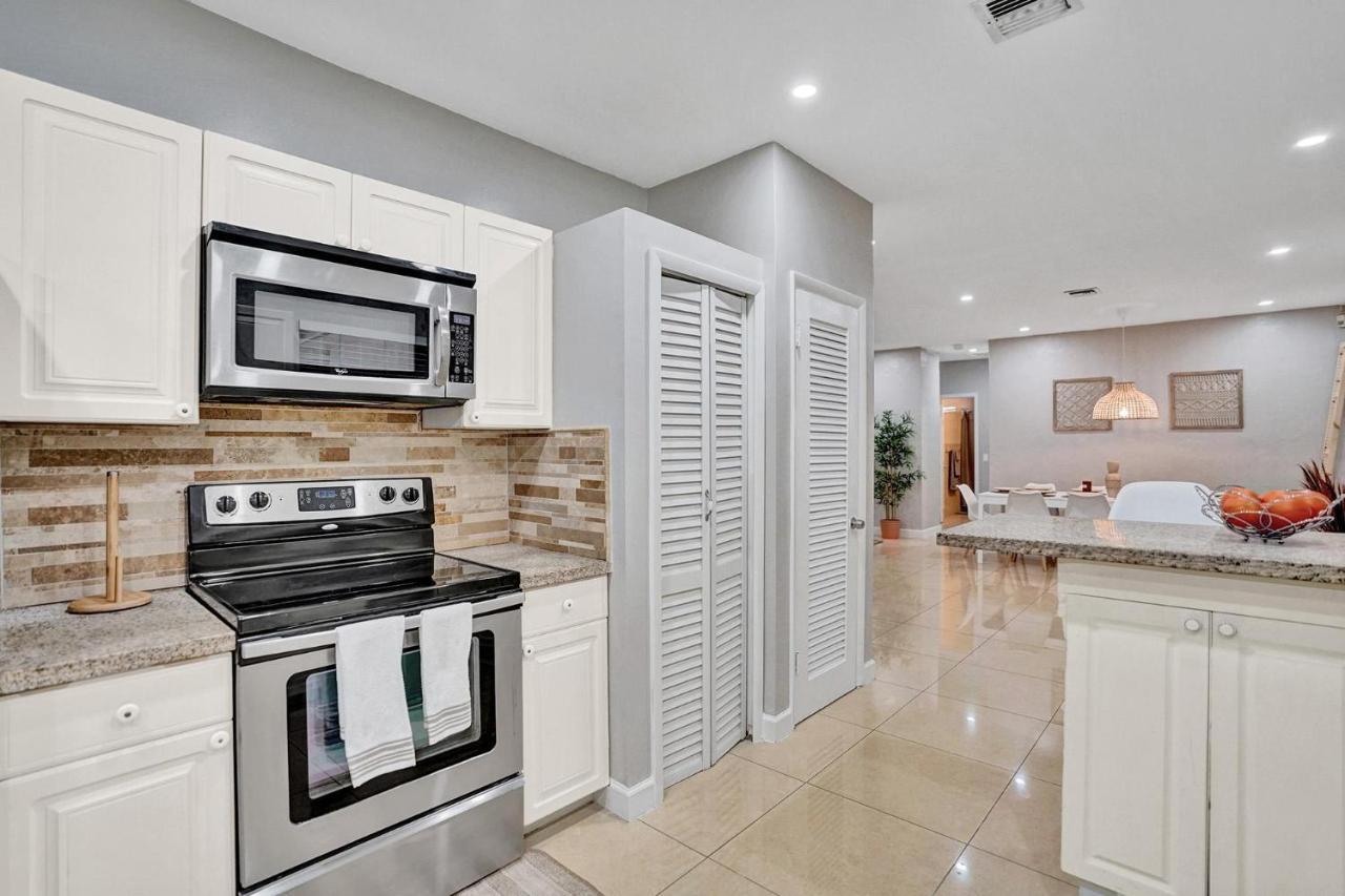 Luxury Rattan Getaway Villa Miami Kültér fotó